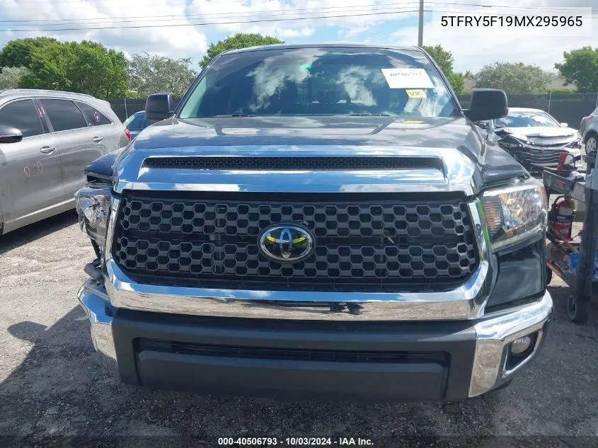 5TFRY5F19MX295965 2021 Toyota Tundra Sr5