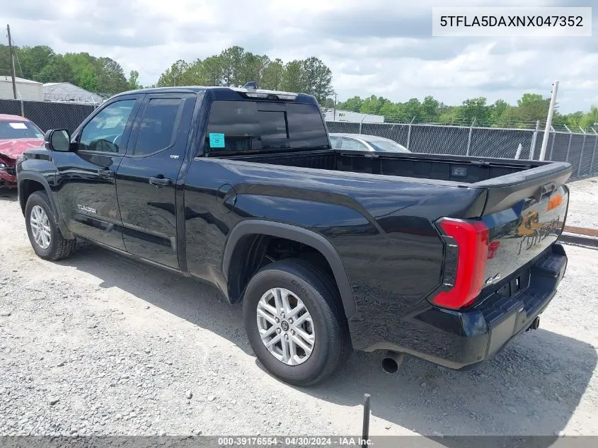 5TFLA5DAXNX047352 2022 Toyota Tundra Sr5