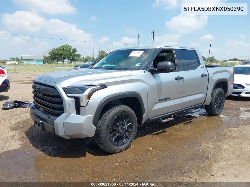 5TFLA5DBXNX050390 2022 Toyota Tundra Sr5