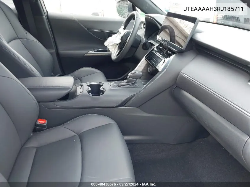 JTEAAAAH3RJ185711 2024 Toyota Venza Xle