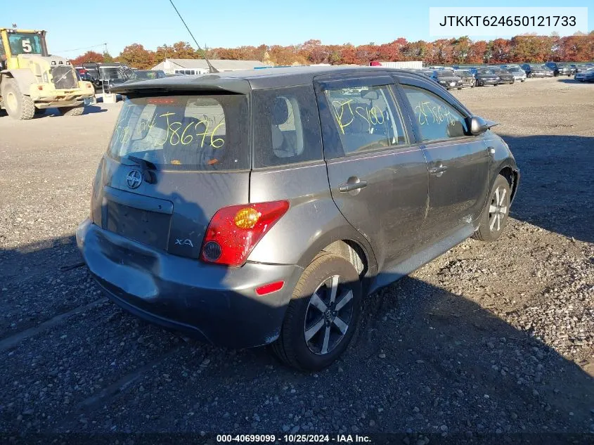 2005 Scion Xa VIN: JTKKT624650121733 Lot: 40699099