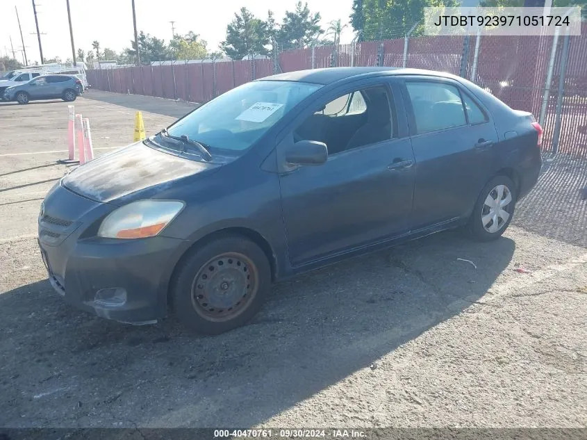 2007 Toyota Yaris VIN: JTDBT923971051724 Lot: 40470761