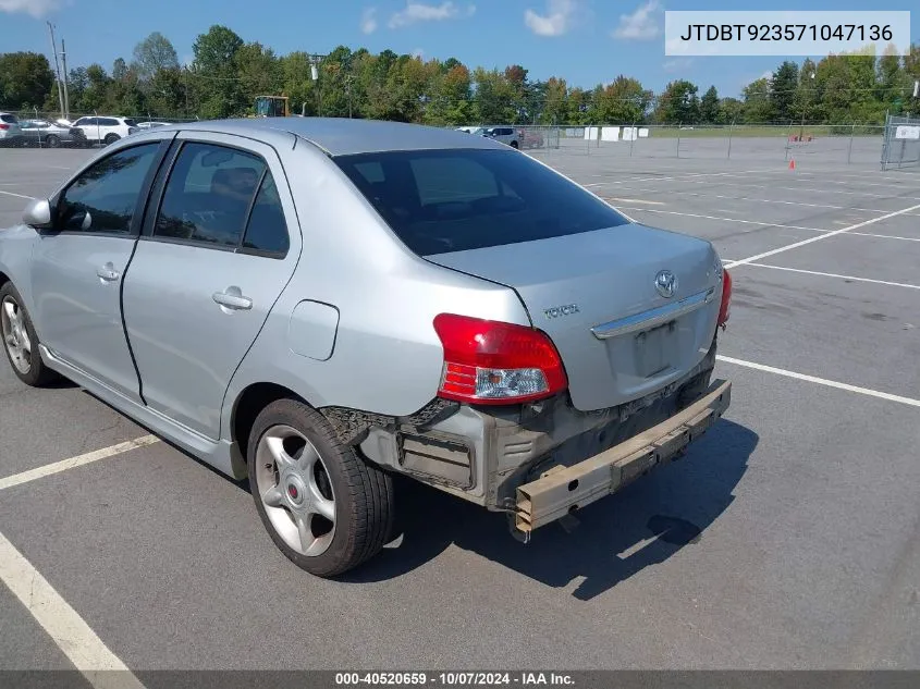 2007 Toyota Yaris S VIN: JTDBT923571047136 Lot: 40520659