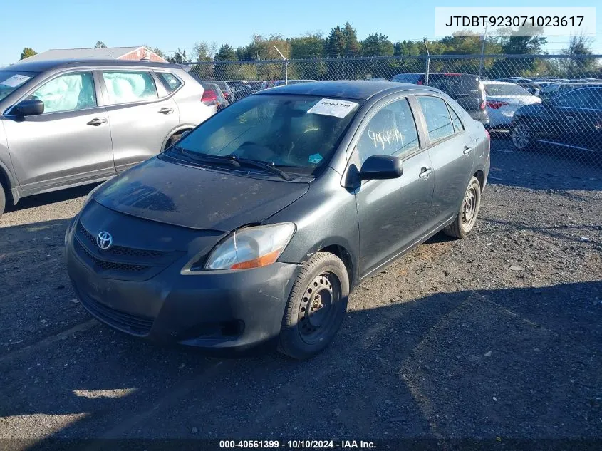 2007 Toyota Yaris VIN: JTDBT923071023617 Lot: 40561399