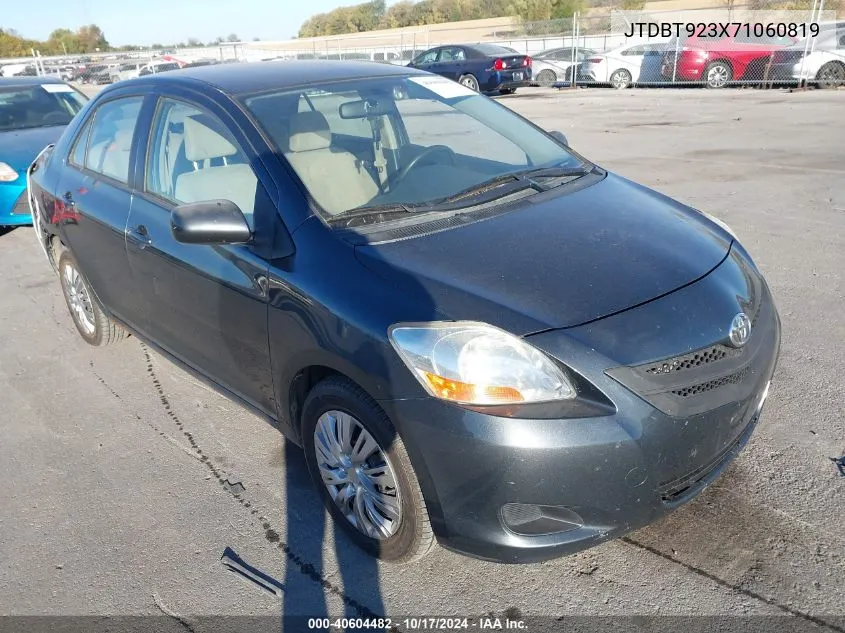 2007 Toyota Yaris VIN: JTDBT923X71060819 Lot: 40604482