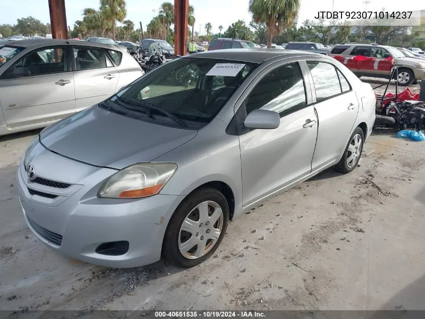 2007 Toyota Yaris VIN: JTDBT923071014237 Lot: 40651535