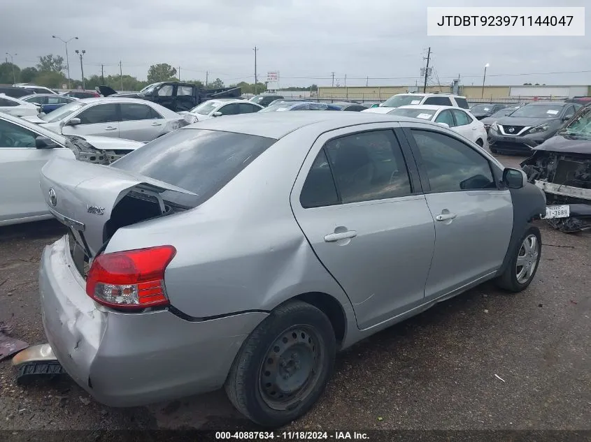 2007 Toyota Yaris VIN: JTDBT923971144047 Lot: 40887634