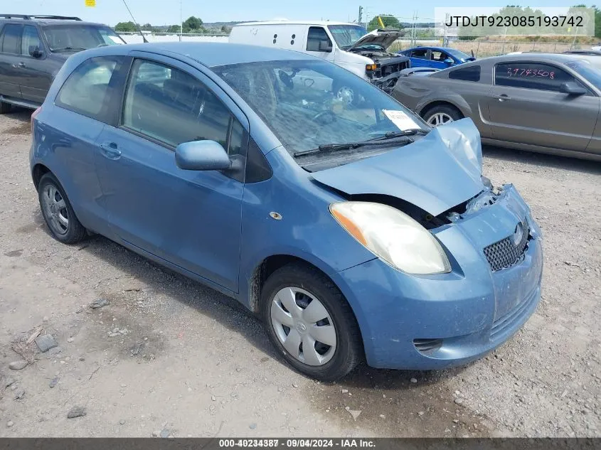 2008 Toyota Yaris VIN: JTDJT923085193742 Lot: 40234387