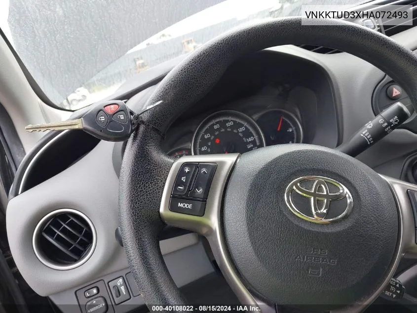 VNKKTUD3XHA072493 2017 Toyota Yaris Le