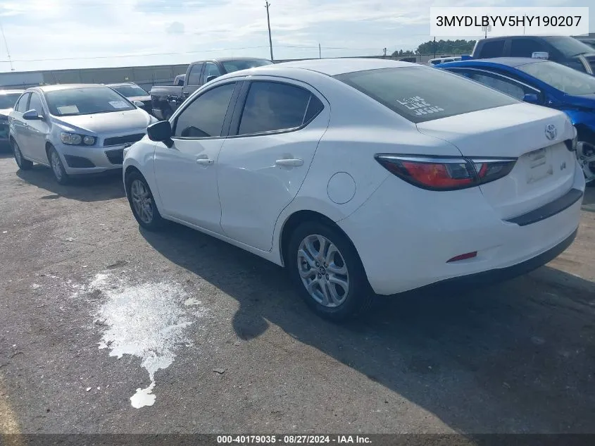 3MYDLBYV5HY190207 2017 Toyota Yaris Ia