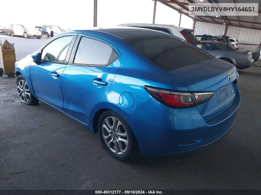 3MYDLBYV4HY164651 2017 Toyota Yaris Ia