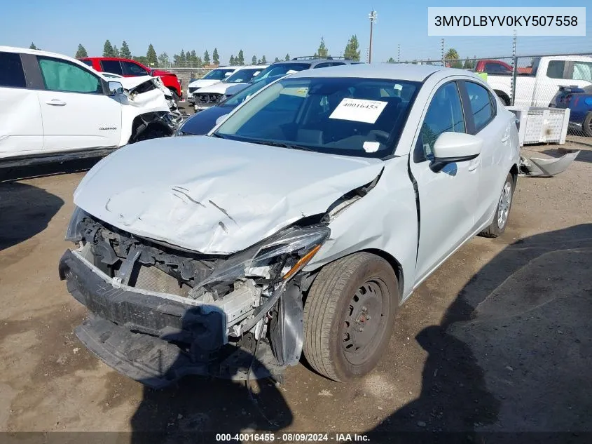 3MYDLBYV0KY507558 2019 Toyota Yaris L