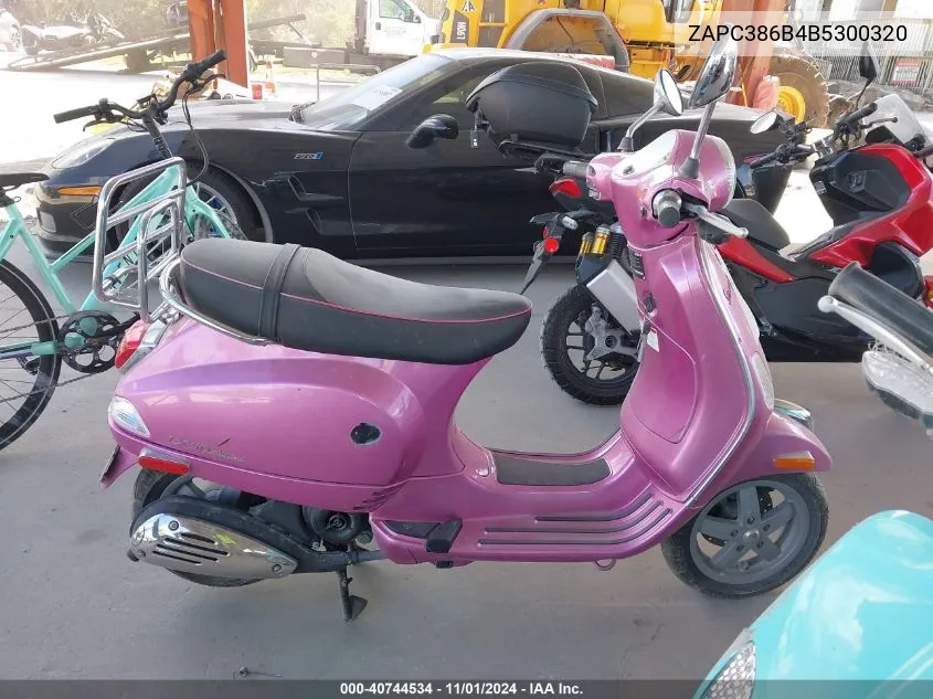 2011 Vespa Lx 50 VIN: ZAPC386B4B5300320 Lot: 40744534