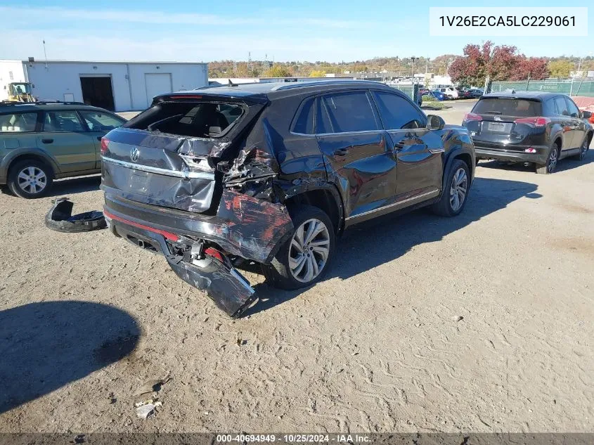 2020 Volkswagen Atlas Cross Sport 3.6L V6 Se W/Technology/3.6L V6 Se W/Technology R-Line VIN: 1V26E2CA5LC229061 Lot: 40694949