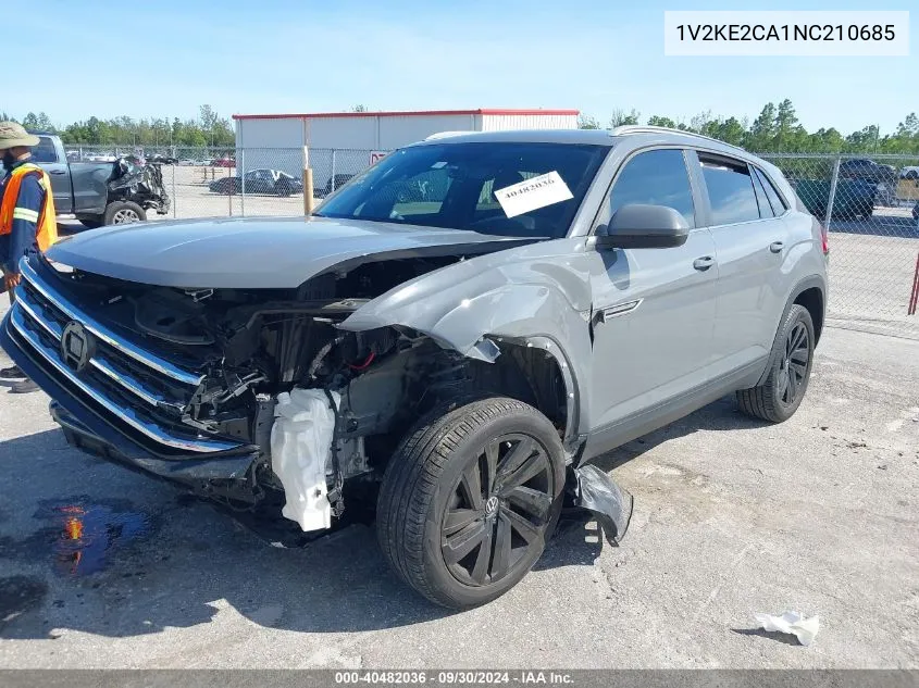 2022 Volkswagen Atlas Cross Sport 3.6L V6 Se W/Technology VIN: 1V2KE2CA1NC210685 Lot: 40482036