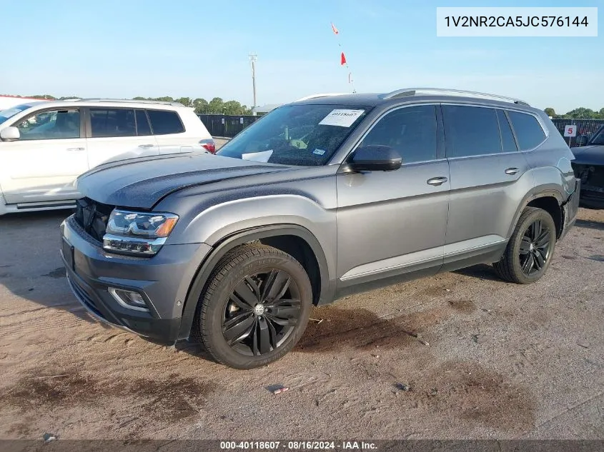 2018 Volkswagen Atlas 3.6L V6 Sel Premium VIN: 1V2NR2CA5JC576144 Lot: 40118607