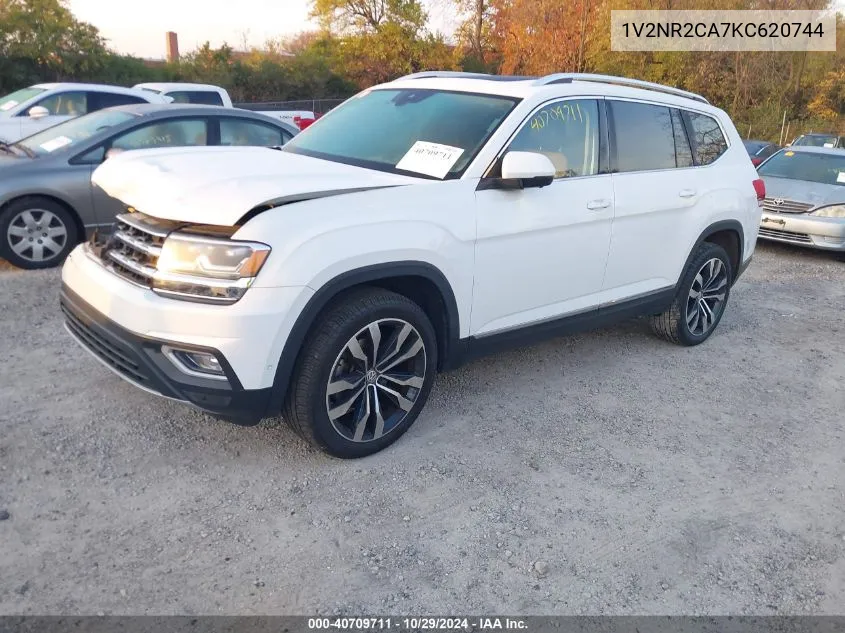 2019 Volkswagen Atlas 3.6L V6 Sel Premium VIN: 1V2NR2CA7KC620744 Lot: 40709711