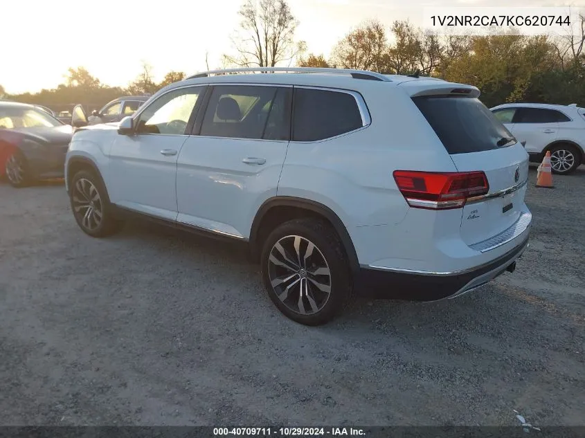 2019 Volkswagen Atlas 3.6L V6 Sel Premium VIN: 1V2NR2CA7KC620744 Lot: 40709711