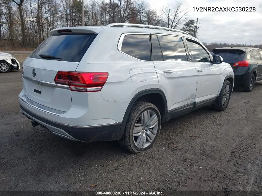 2019 Volkswagen Atlas 3.6L V6 Sel Premium VIN: 1V2NR2CAXKC530228 Lot: 40880230