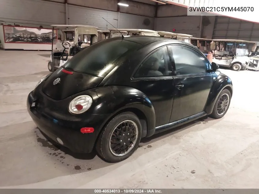 2000 Volkswagen New Beetle Gl VIN: 3VWBC21C5YM445070 Lot: 40534013