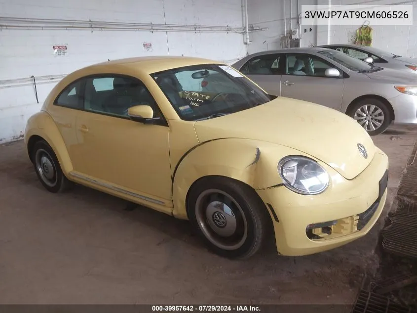 2012 Volkswagen Beetle 2.5L VIN: 3VWJP7AT9CM606526 Lot: 39957642