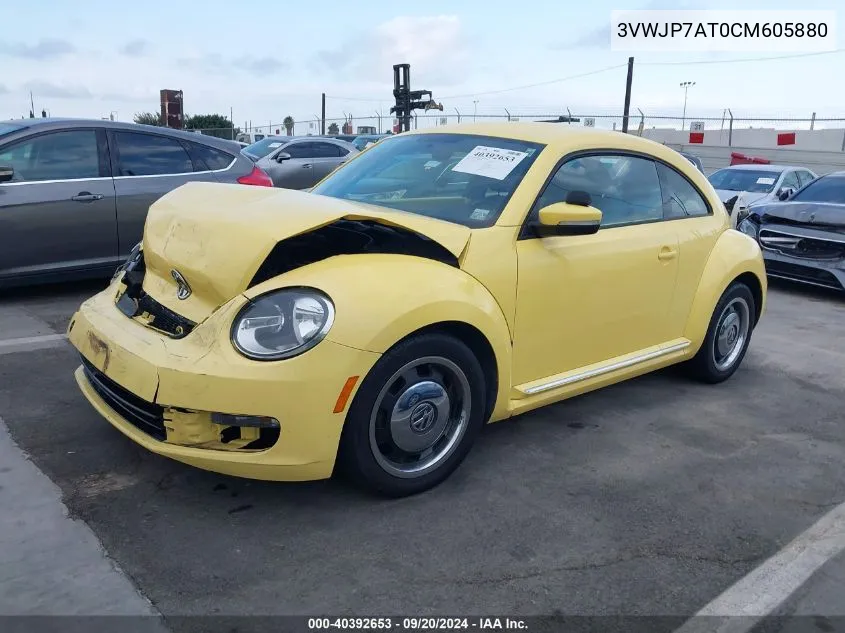 2012 Volkswagen Beetle 2.5L VIN: 3VWJP7AT0CM605880 Lot: 40392653