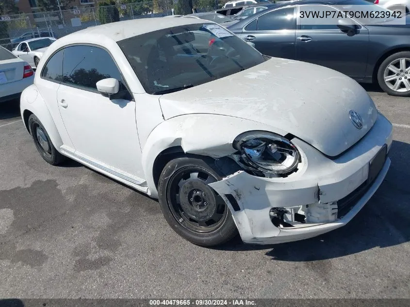 2012 Volkswagen Beetle 2.5L VIN: 3VWJP7AT9CM623942 Lot: 40479665