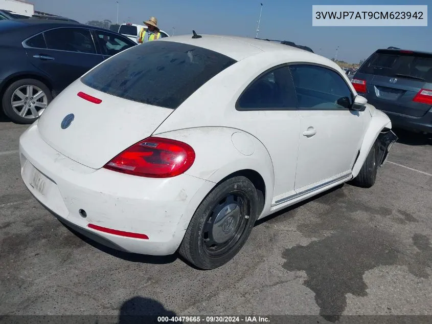 2012 Volkswagen Beetle 2.5L VIN: 3VWJP7AT9CM623942 Lot: 40479665