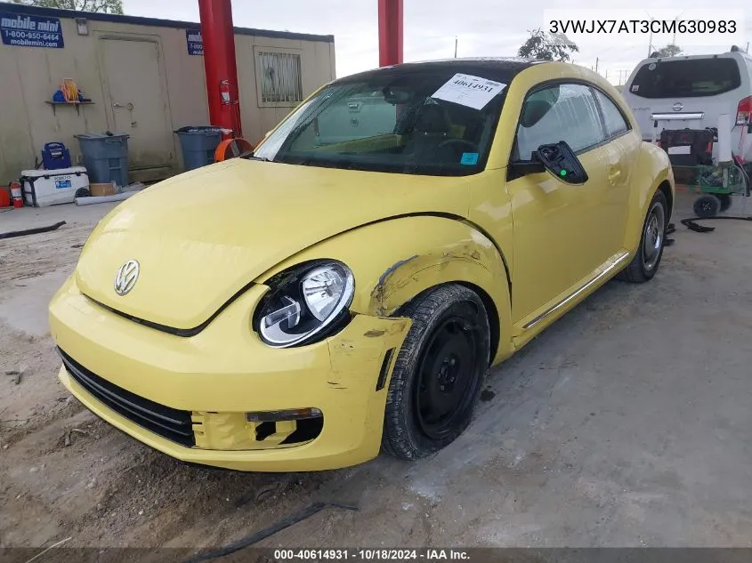 2012 Volkswagen Beetle 2.5L VIN: 3VWJX7AT3CM630983 Lot: 40614931