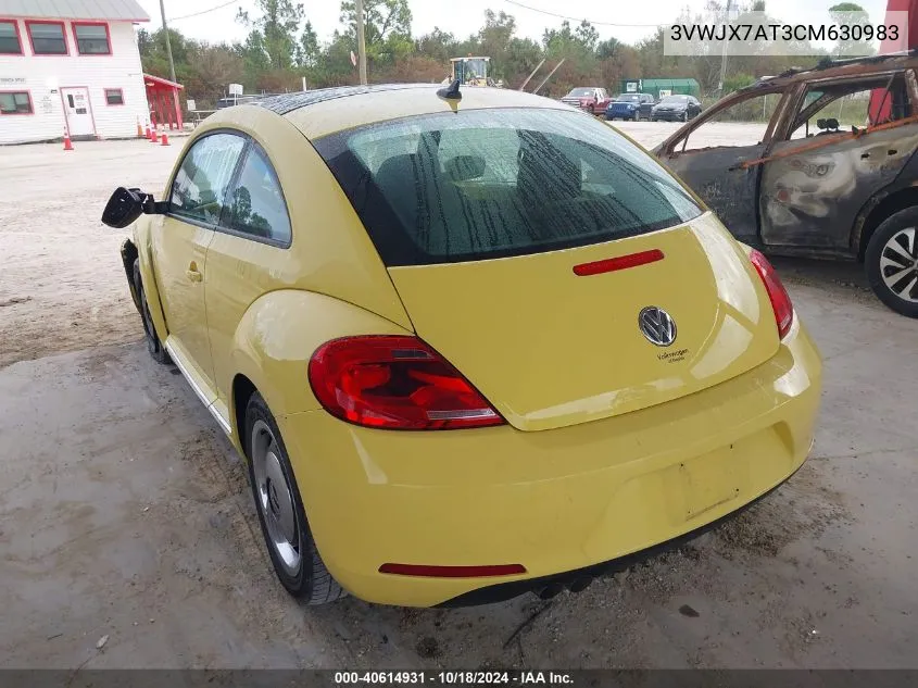 2012 Volkswagen Beetle 2.5L VIN: 3VWJX7AT3CM630983 Lot: 40614931