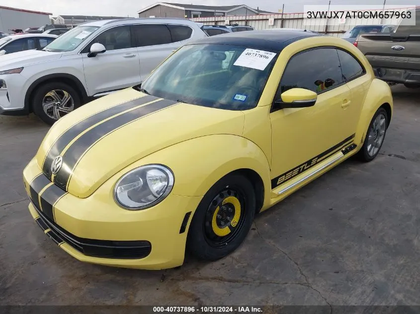 2012 Volkswagen Beetle 2.5L VIN: 3VWJX7AT0CM657963 Lot: 40737896