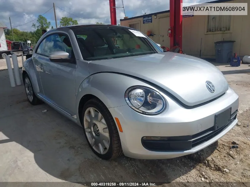 2013 Volkswagen Beetle 2.5L VIN: 3VWJX7AT1DM608904 Lot: 40319258