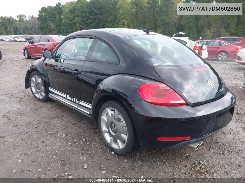 2013 Volkswagen Beetle 2.5L VIN: 3VWJP7AT7DM602850 Lot: 40465414