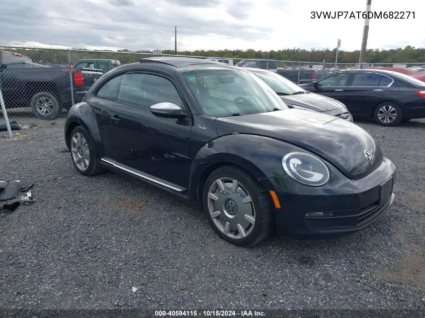 2013 Volkswagen Beetle 2.5L Fender Edition VIN: 3VWJP7AT6DM682271 Lot: 40594115