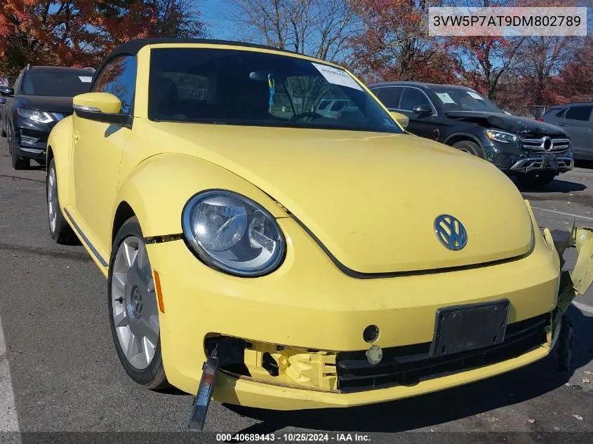 2013 Volkswagen Beetle 2.5L VIN: 3VW5P7AT9DM802789 Lot: 40689443