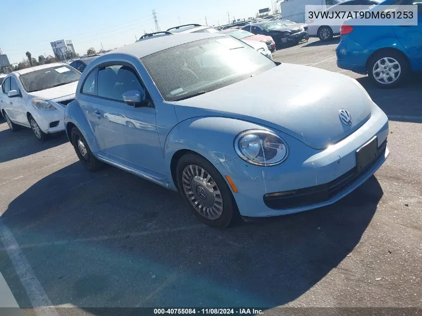 2013 Volkswagen Beetle 2.5L VIN: 3VWJX7AT9DM661253 Lot: 40755084