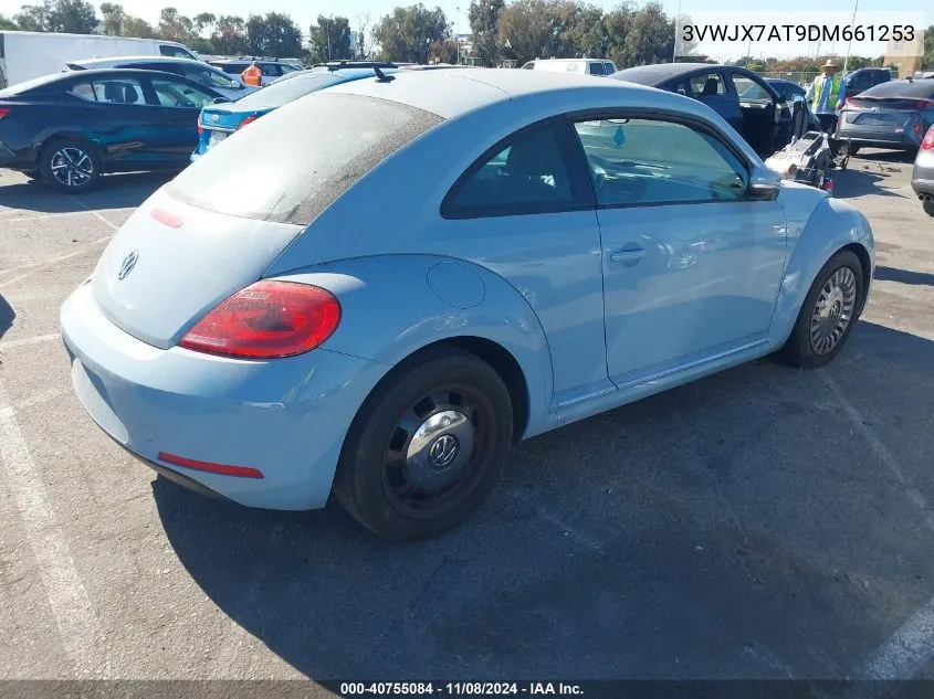 2013 Volkswagen Beetle 2.5L VIN: 3VWJX7AT9DM661253 Lot: 40755084