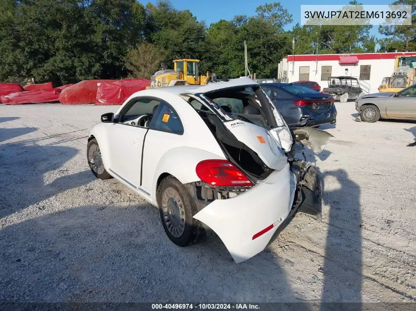 2014 Volkswagen Beetle 2.5L VIN: 3VWJP7AT2EM613692 Lot: 40496974