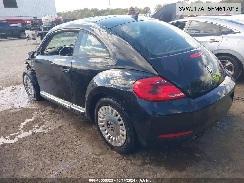 2015 Volkswagen Beetle 1.8T VIN: 3VWJ17AT5FM617013 Lot: 40556929