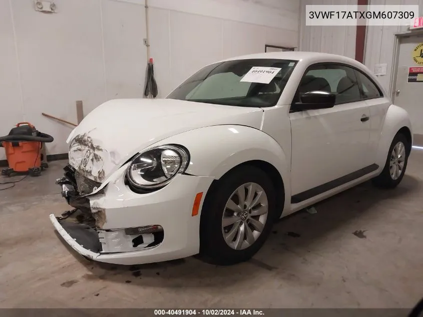 2016 Volkswagen Beetle 1.8T S VIN: 3VWF17ATXGM607309 Lot: 40491904