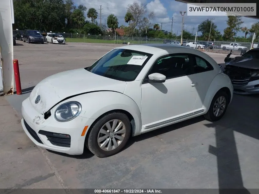 2019 Volkswagen Beetle 2.0T Final Edition Se/2.0T Final Edition Sel/2.0T S VIN: 3VWFD7AT0KM701005 Lot: 40661847