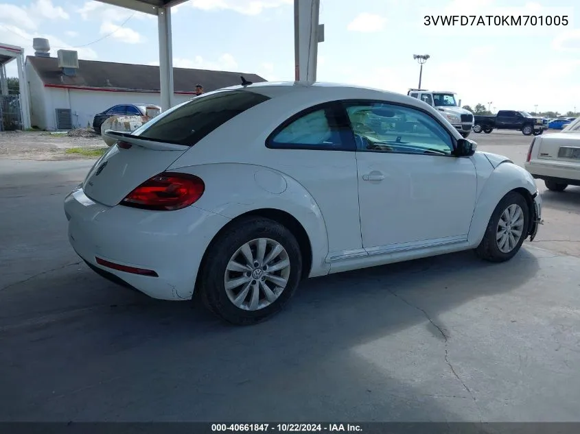 2019 Volkswagen Beetle 2.0T Final Edition Se/2.0T Final Edition Sel/2.0T S VIN: 3VWFD7AT0KM701005 Lot: 40661847