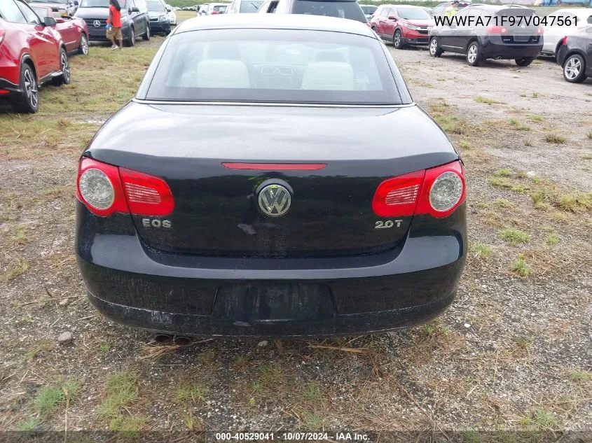 2007 Volkswagen Eos 2.0T VIN: WVWFA71F97V047561 Lot: 40529041