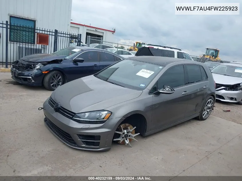 2015 Volkswagen Golf R 4-Door VIN: WVWLF7AU4FW225923 Lot: 40232159