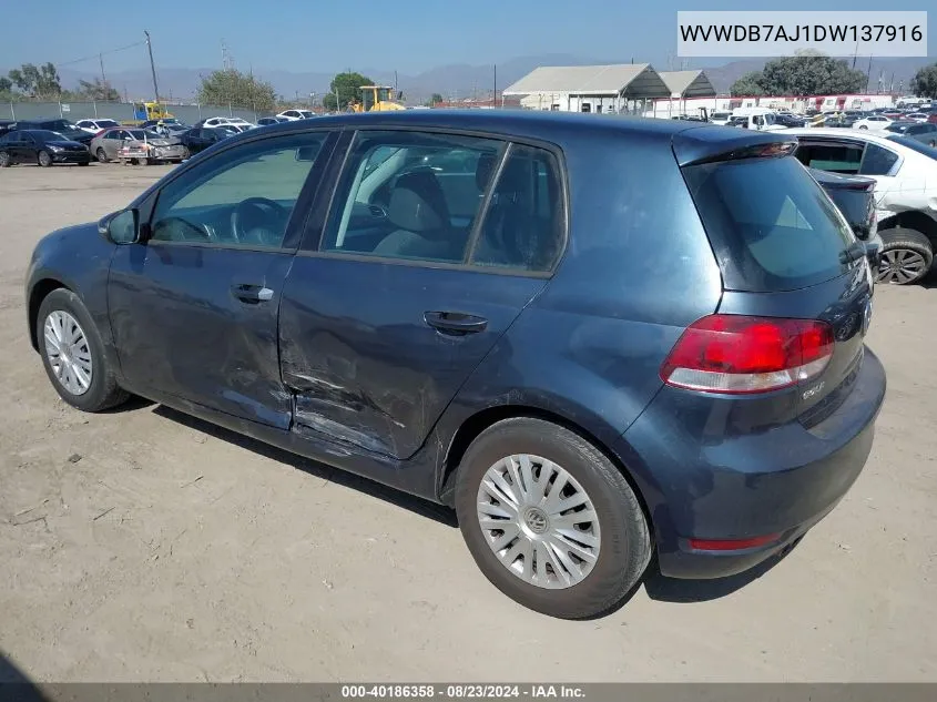 2013 Volkswagen Golf 2.5L 4-Door VIN: WVWDB7AJ1DW137916 Lot: 40186358