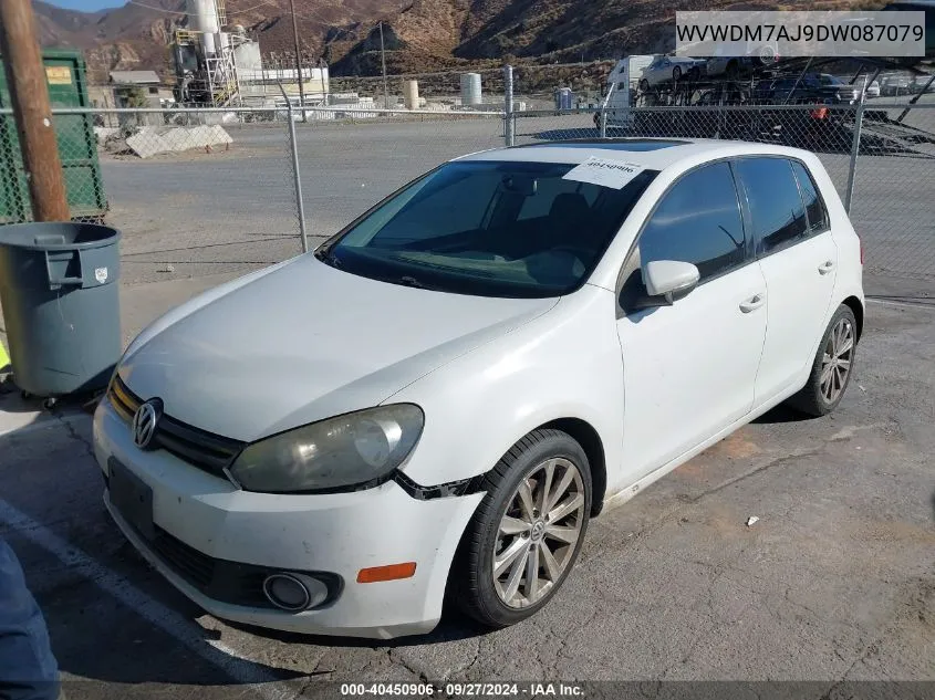 2013 Volkswagen Golf 2.0L Tdi 4-Door VIN: WVWDM7AJ9DW087079 Lot: 40450906