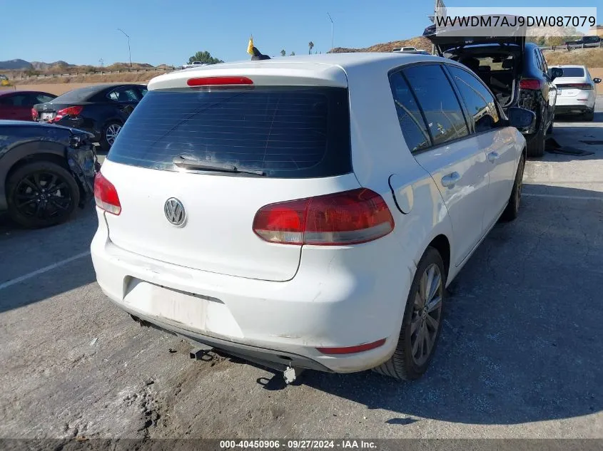 2013 Volkswagen Golf 2.0L Tdi 4-Door VIN: WVWDM7AJ9DW087079 Lot: 40450906