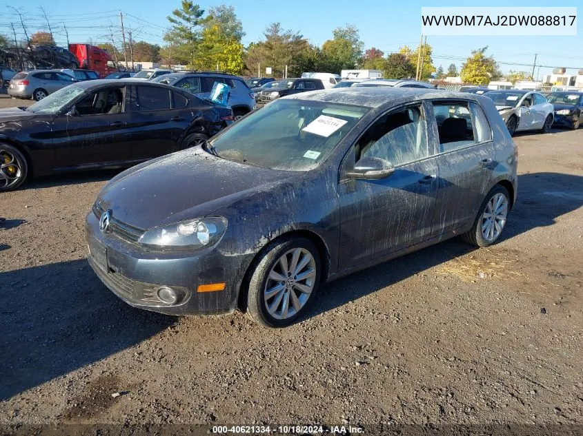 2013 Volkswagen Golf 2.0L Tdi 4-Door VIN: WVWDM7AJ2DW088817 Lot: 40621334