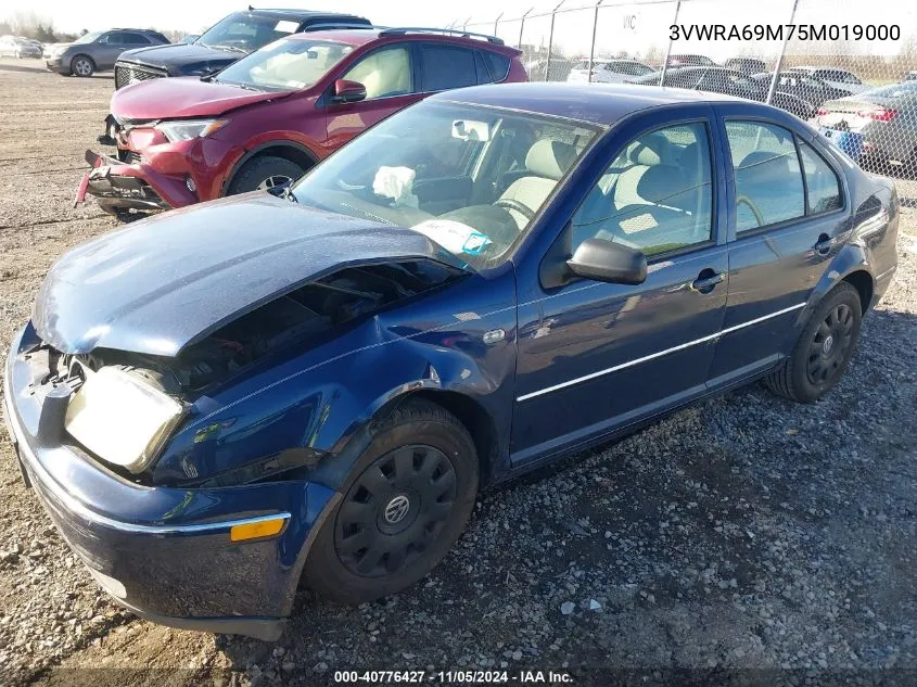 2005 Volkswagen Jetta Gl VIN: 3VWRA69M75M019000 Lot: 40776427