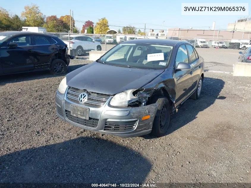 2009 Volkswagen Jetta S VIN: 3VWJZ71K29M065376 Lot: 40647145